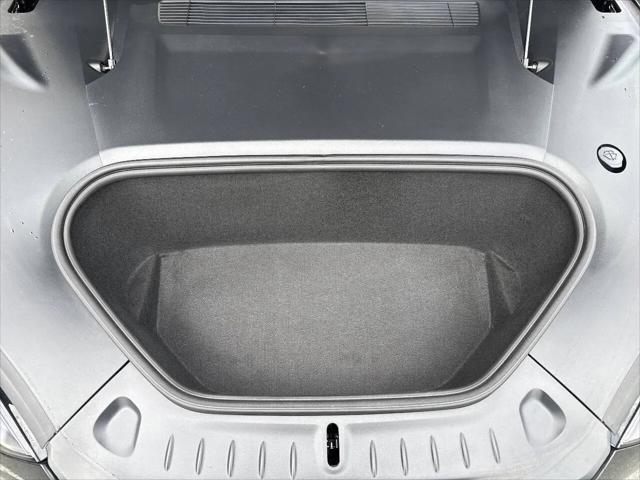 2023 Tesla Model S Standard Range