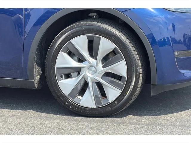 2023 Tesla Model Y Long Range Dual Motor All-Wheel Drive
