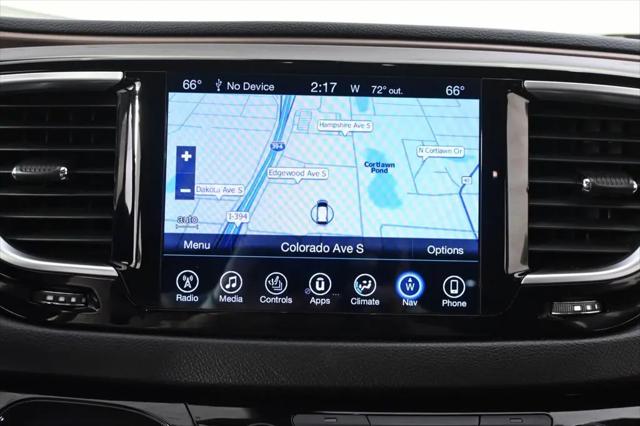 2017 Chrysler Pacifica Touring-L Plus
