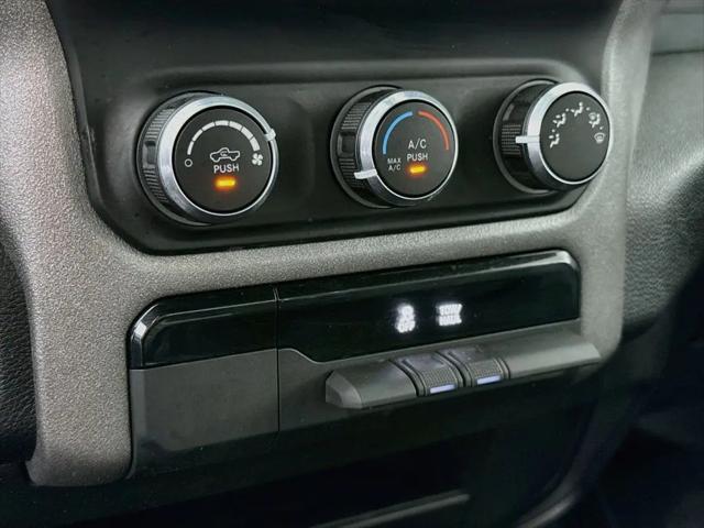 2022 Ram 3500 Tradesman Regular Cab 4x4 8 Box