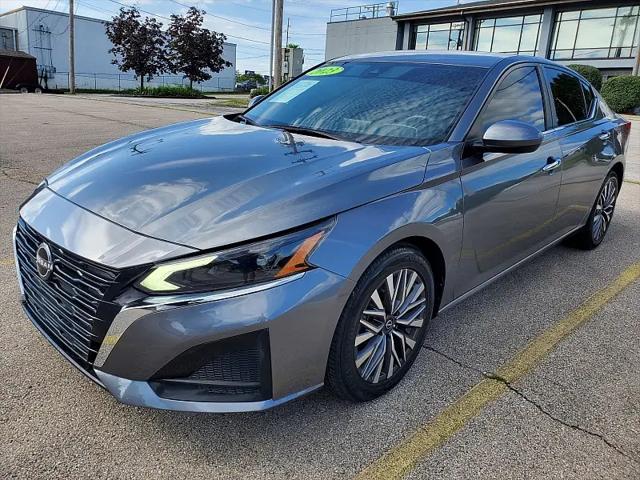 2023 Nissan Altima SV FWD for sale in Frankfort, KY