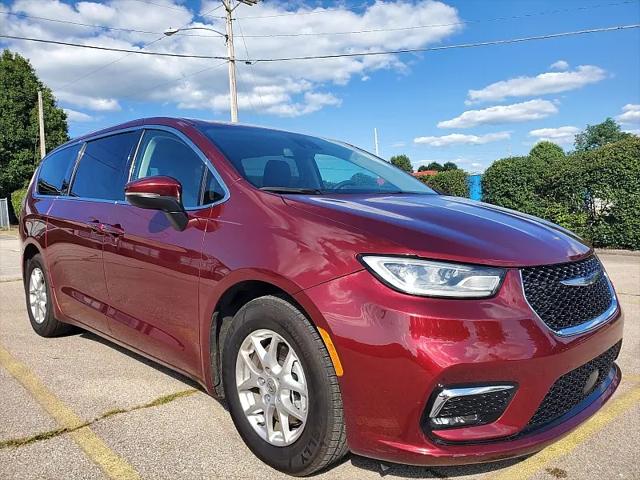 2023 Chrysler Pacifica Touring L for sale in Frankfort, KY