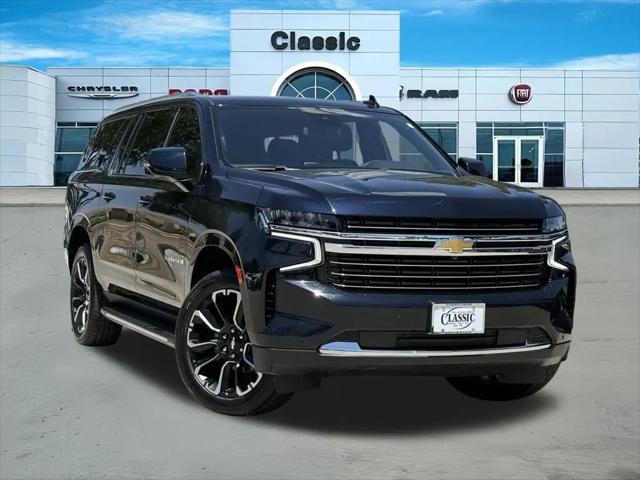 2023 Chevrolet Suburban 2WD LT for sale in Arlington, TX