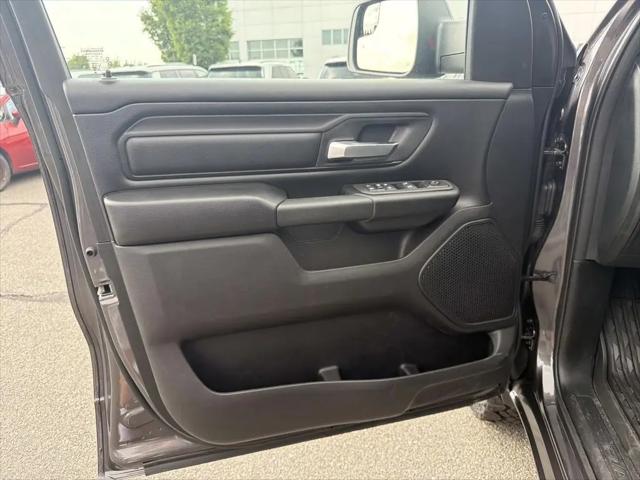 2026 Ram 1500 Warlock Crew Cab 4x4 5'7" Box
