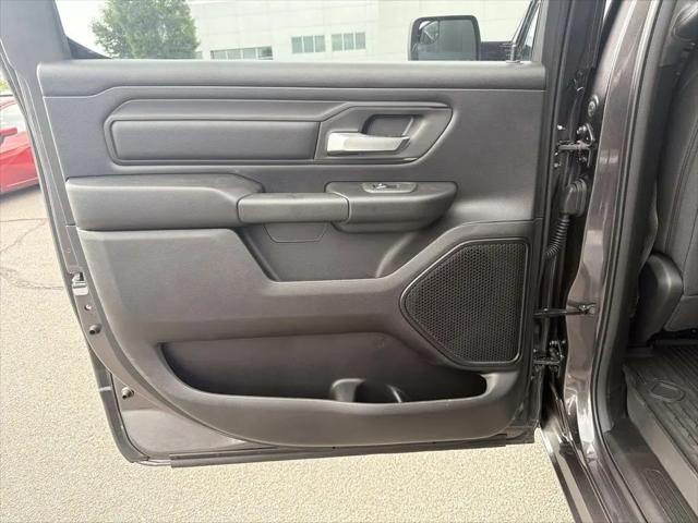 2026 Ram 1500 Warlock Crew Cab 4x4 5'7" Box