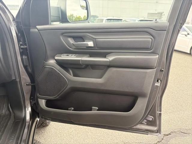 2026 Ram 1500 Warlock Crew Cab 4x4 5'7" Box