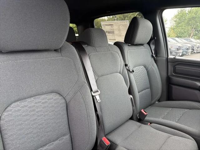 2026 Ram 1500 Warlock Crew Cab 4x4 5'7" Box
