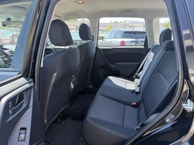 2016 Subaru Forester 2.5i