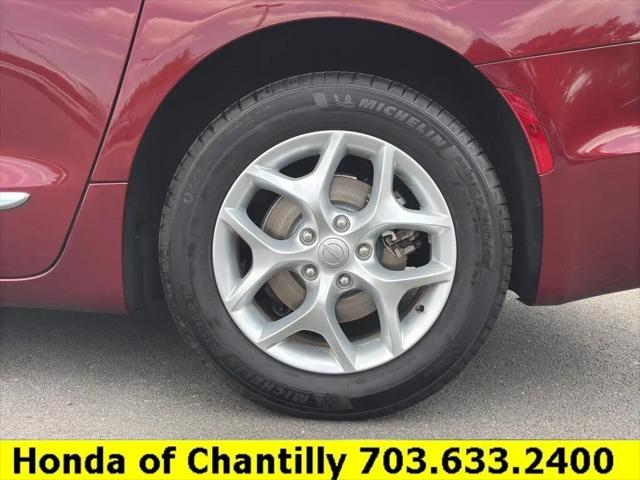 2017 Chrysler Pacifica Touring-L
