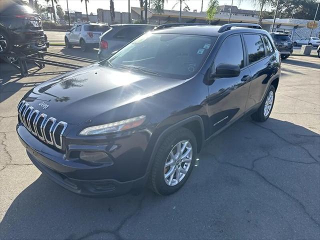 2016 Jeep Cherokee Sport