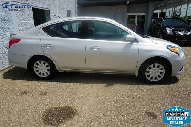 2016 Nissan Versa 1.6 SV