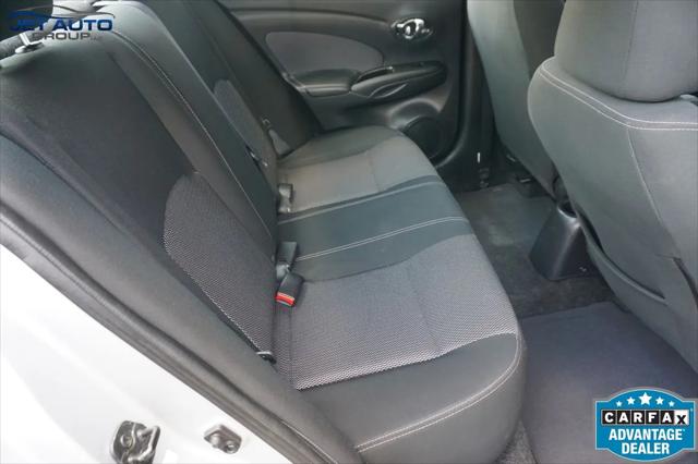 2016 Nissan Versa 1.6 SV