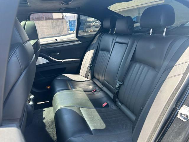 2013 BMW M5 Base