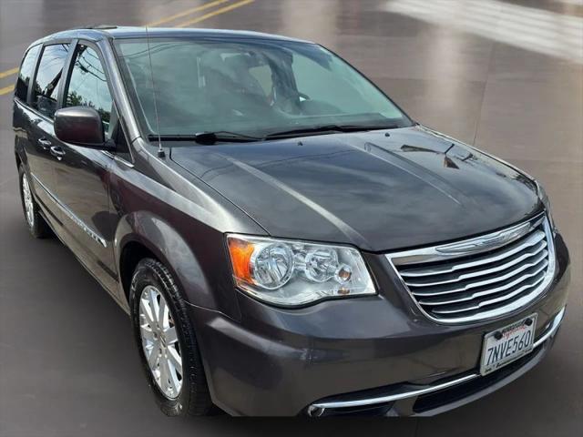 2016 Chrysler Town & Country Touring for sale in Los Angeles, CA