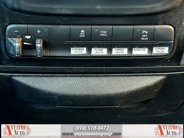 2017 Ram 3500 Tradesman Crew Cab 4x4 64 Box
