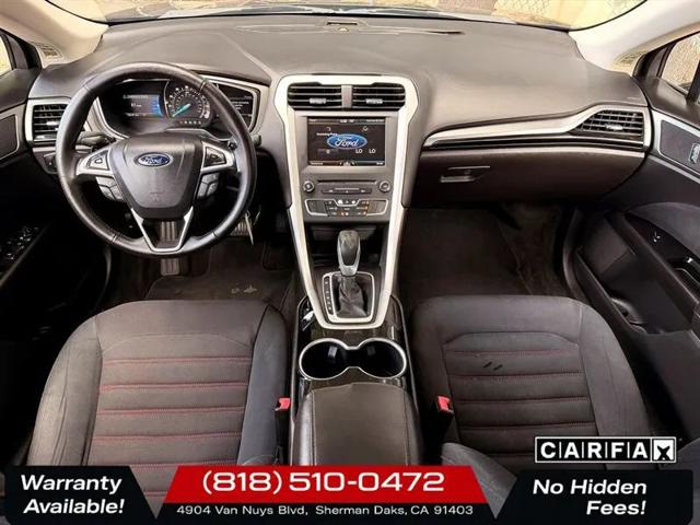 2016 Ford Fusion SE