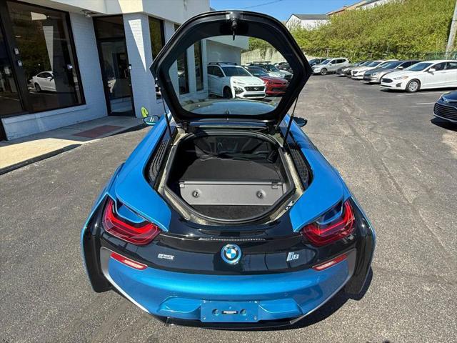 2015 BMW i8 Base
