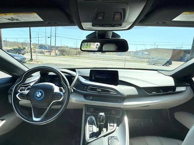 2015 BMW i8 Base