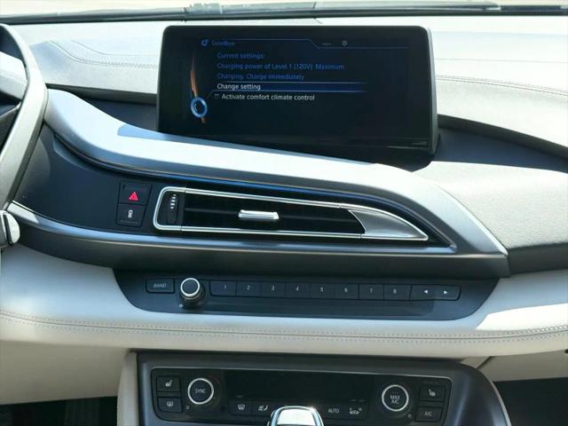 2015 BMW i8 Base