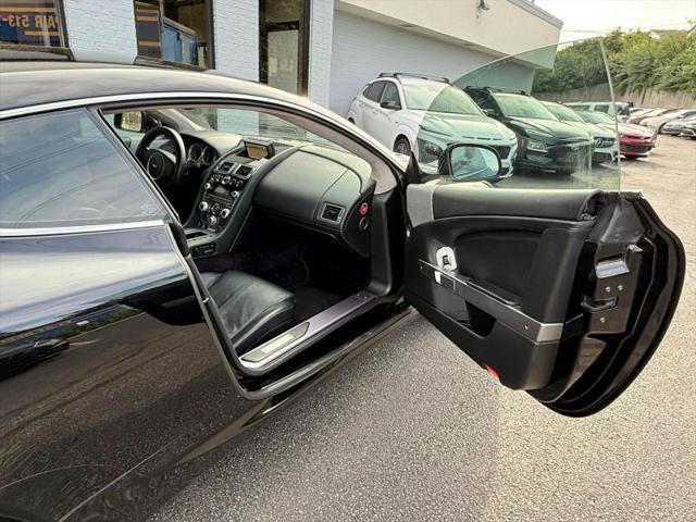 2011 Aston Martin DB9 Base