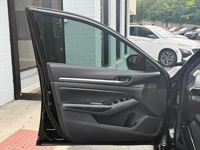 2023 Nissan Altima SV FWD