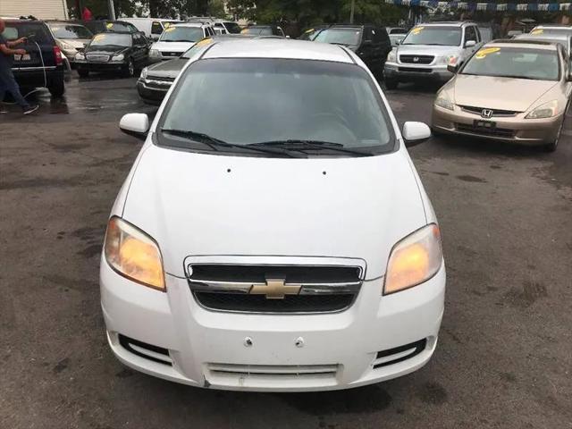 2011 Chevrolet Aveo 1LT
