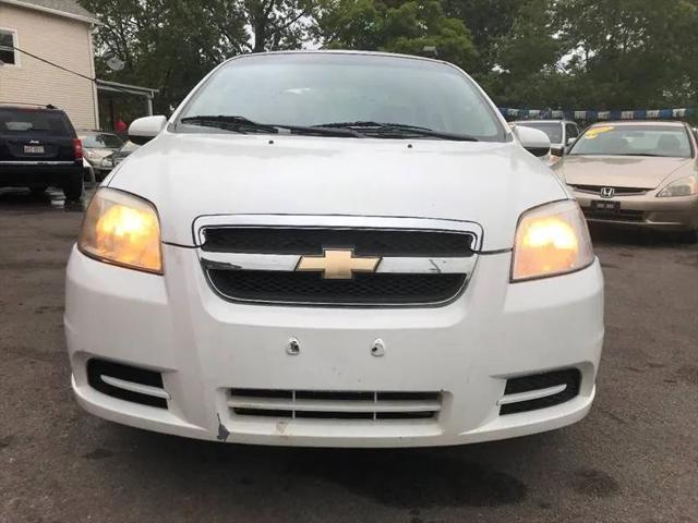2011 Chevrolet Aveo 1LT