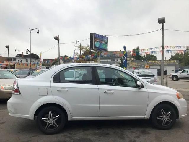 2011 Chevrolet Aveo 1LT
