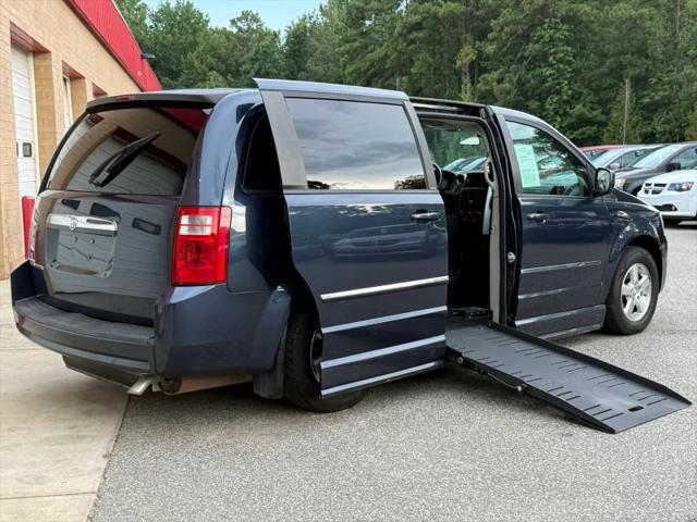 2008 Dodge Grand Caravan SXT for sale in Wingate, NC