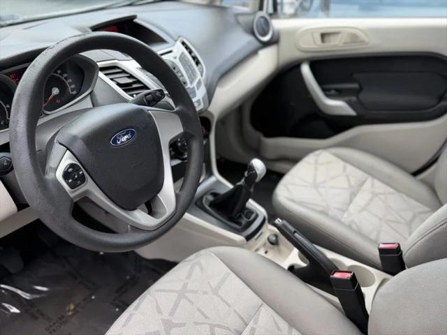 2012 Ford Fiesta SE