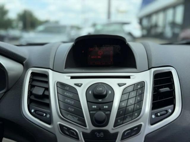 2012 Ford Fiesta SE