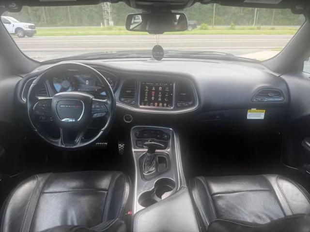 2016 Dodge Challenger SXT Plus