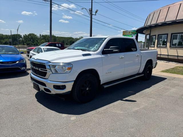 2019 Ram 1500 Big Horn/Lone Star Crew Cab 4x4 57 Box