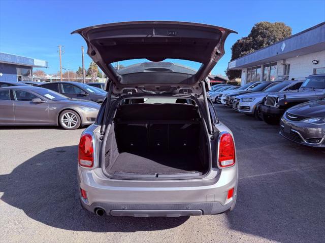 2017 MINI Countryman Cooper