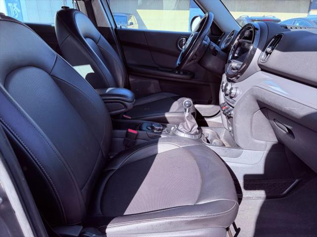 2017 MINI Countryman Cooper