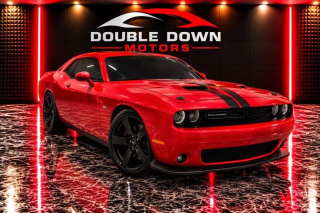 2015 Dodge Challenger R/T Plus