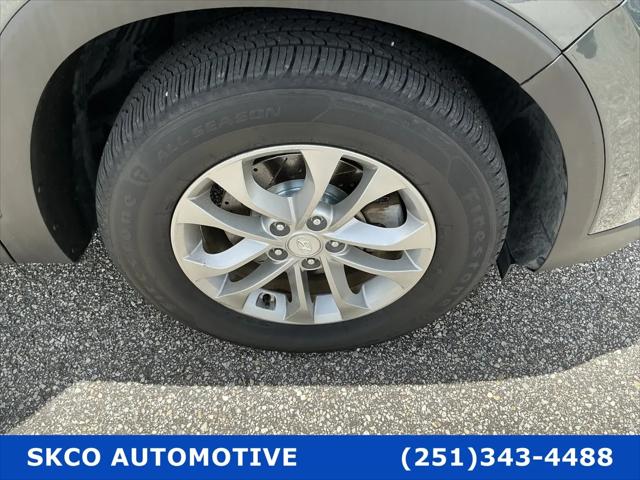 2019 Hyundai Santa Fe SE