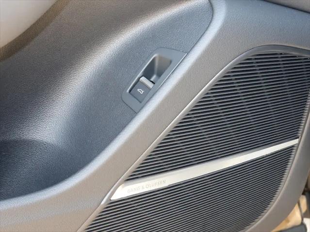 2026 Audi Q8 Premium Plus 55 TFSI quattro Tiptronic