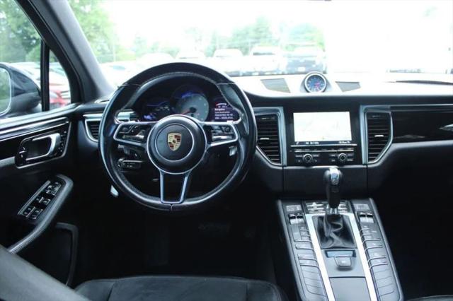 2016 Porsche Macan S