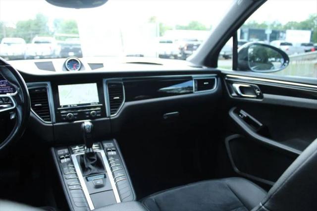 2016 Porsche Macan S