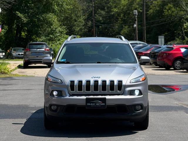 2017 Jeep Cherokee Latitude for sale in Nottingham, NH