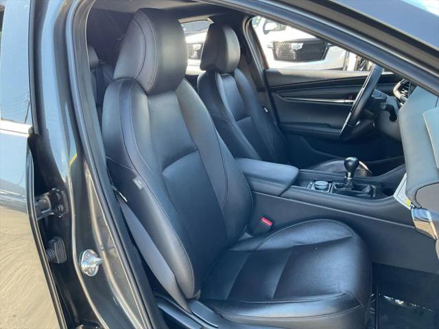 2021 Mazda Mazda3 Premium