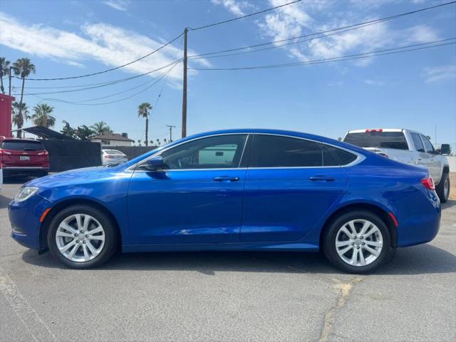 2017 Chrysler 200 Touring