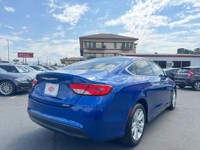2017 Chrysler 200 Touring