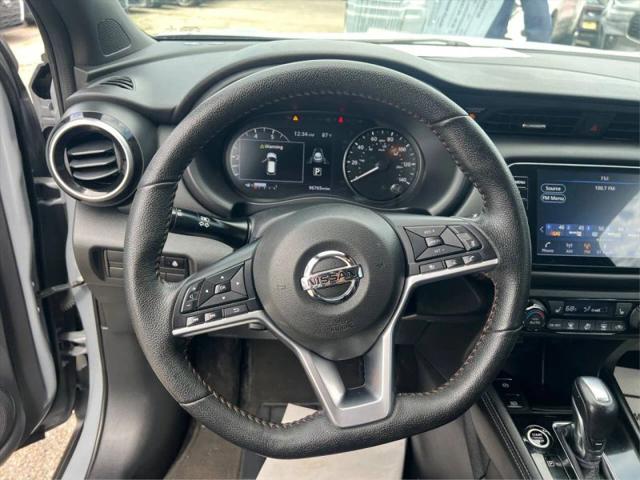 2021 Nissan Kicks SR Xtronic CVT