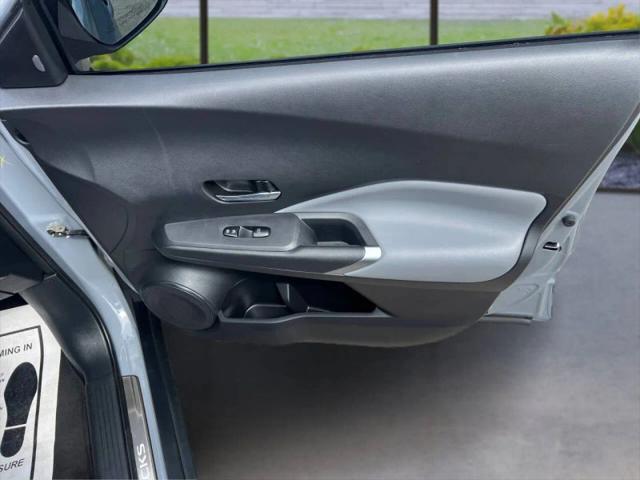 2021 Nissan Kicks SR Xtronic CVT