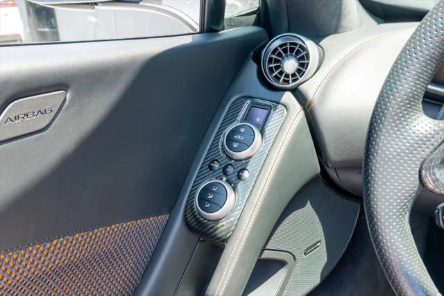 2014 McLaren MP4 12C Spider
