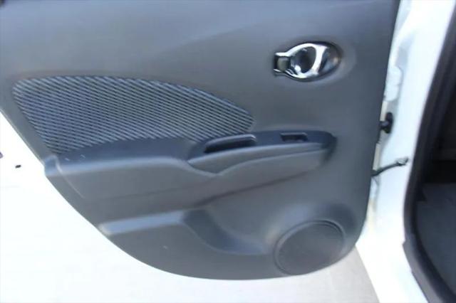 2016 Nissan Versa Note SV
