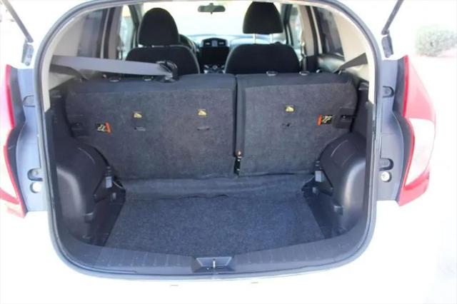 2016 Nissan Versa Note SV