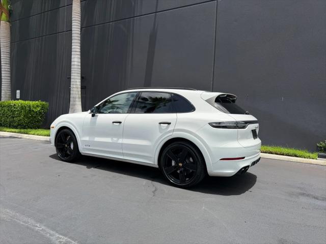 2021 Porsche Cayenne GTS